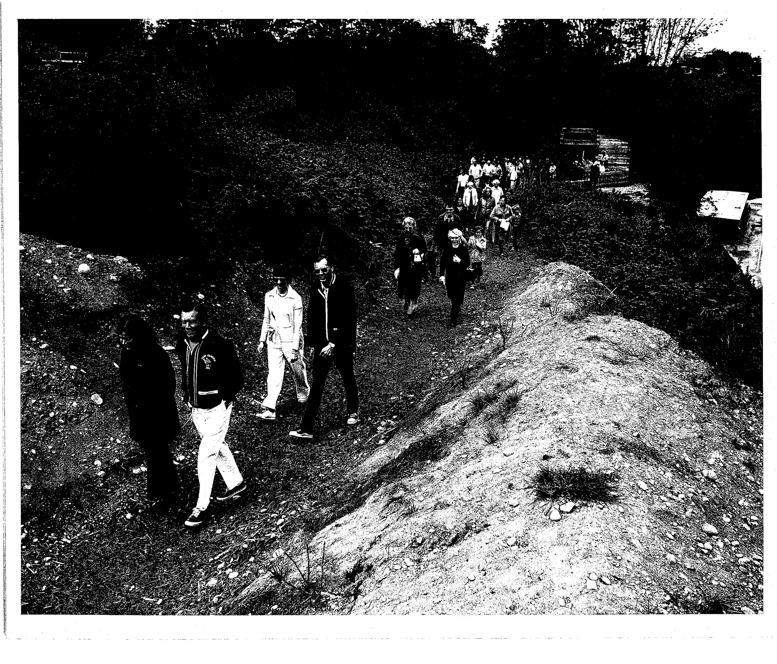 1975 image 6